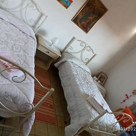 Casa Sias Apartment Santu Lussurgiu Bagian luar foto