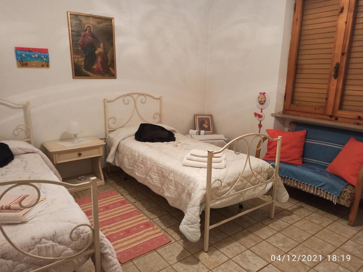 Casa Sias Apartment Santu Lussurgiu Bagian luar foto